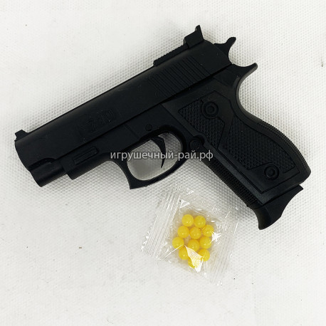 Пистолет в упаковке (пластик) QQ710