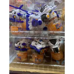 Игрушка с конфетой